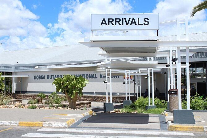 Airport Shuttle - The 40-Minute Windhoek Drive: Comfort, Care, and a Little Local Chat