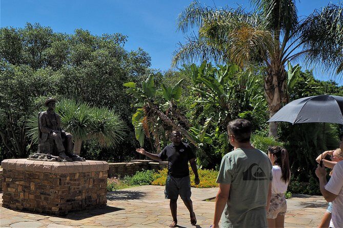 Half-Day Windhoek City and Township Cultural Tour - Oshetu Community Market: Kapana, Mopane worms, and mealtime culture