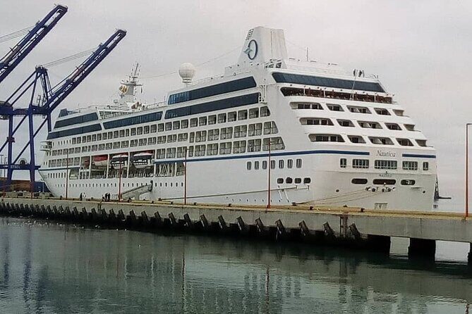 Sandwich Harbour Scenic Excursion - Design for the Cruise Ships - Cruise timing and pickup: how to avoid stress at Walvis Bay
