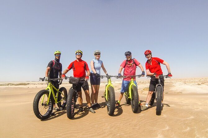 Scenic Desert Tour by Bike - Up the dunes: where your effort turns into a good kind of work