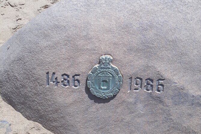 Skeleton Coast Cape Cross Seal colony Tour - Guides Matter Here: How Different Names Show the Difference