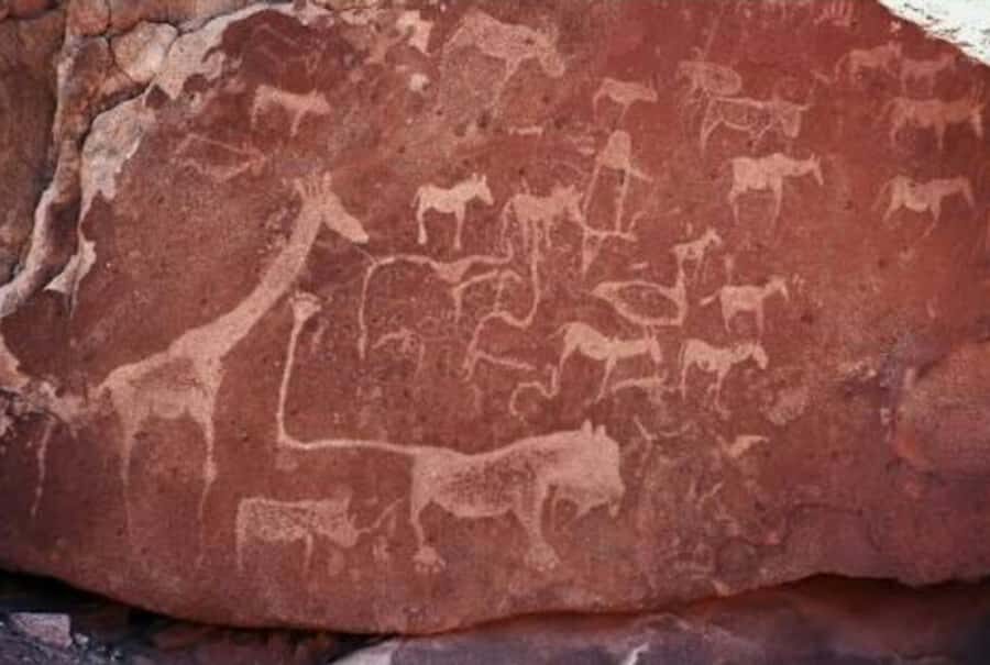 Spitzkoppe : via Zeila Shipwreck - Lunch at Spitzkoppe: What You Actually Get and Why It Works