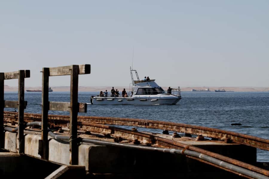 Walvis Bay: Dolphin Cruise, Pink Lakes and 4x4 Dune Drive - The quick Waterfront break that helps you reset